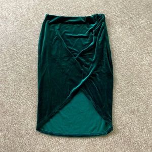 Emerald pencil skirt